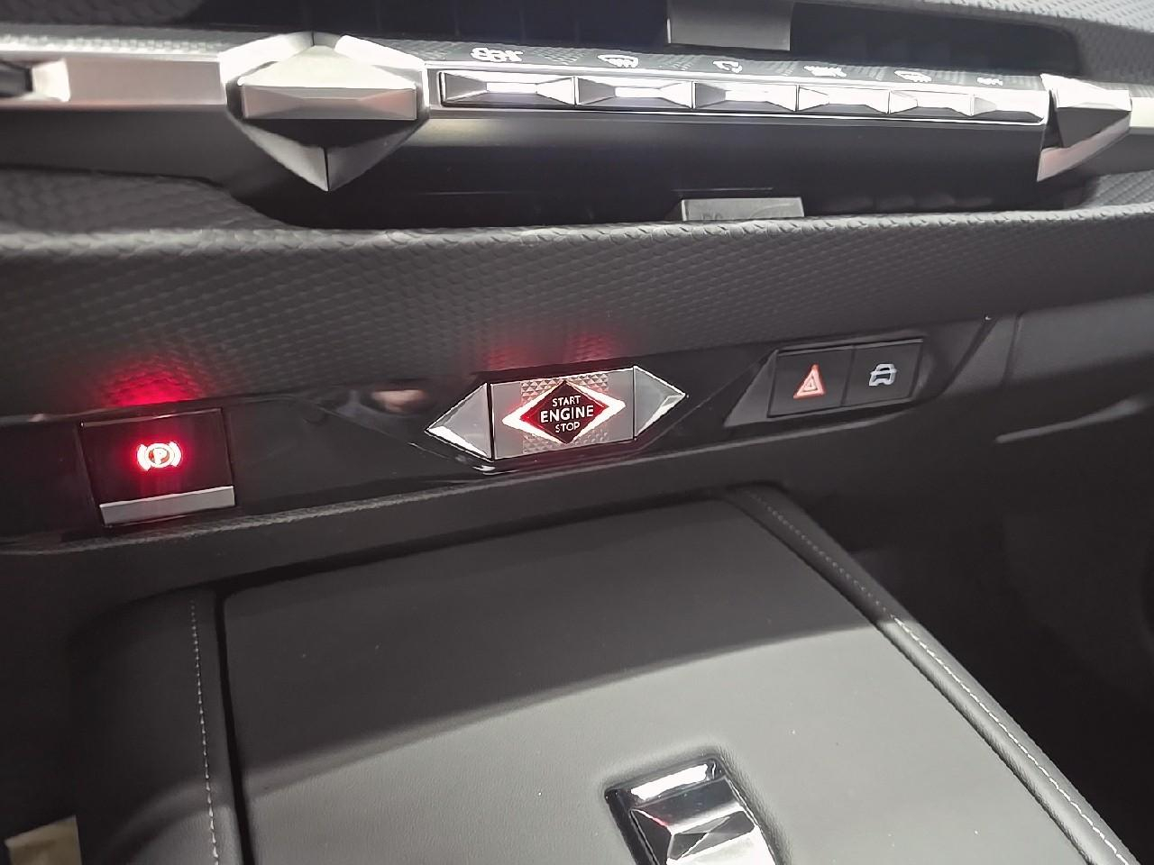 Ds Ds 4 hybride e-tense 225 eat8 trocadero — photo 18