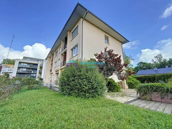 Bureaux en rez-de-jardin / rue de Gerstheim