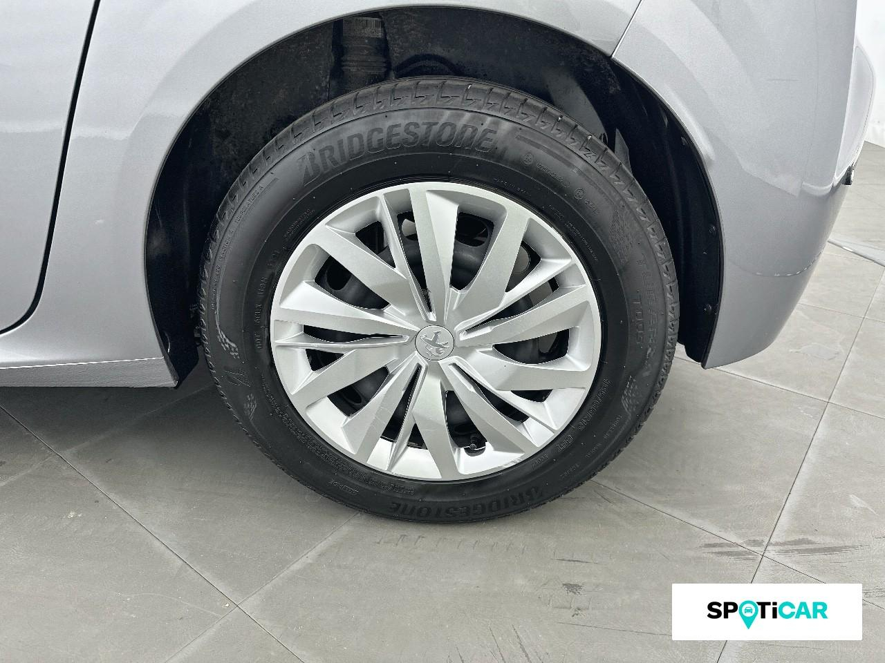 Peugeot 208 1.2 puretech 75ch s&s like — photo 11