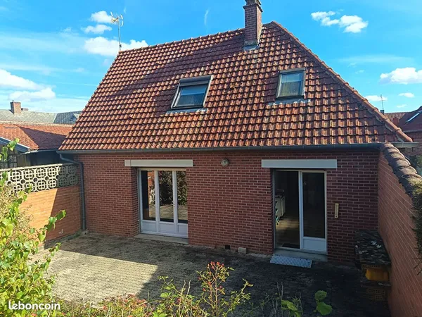 Maison 7 pièces 240 m²