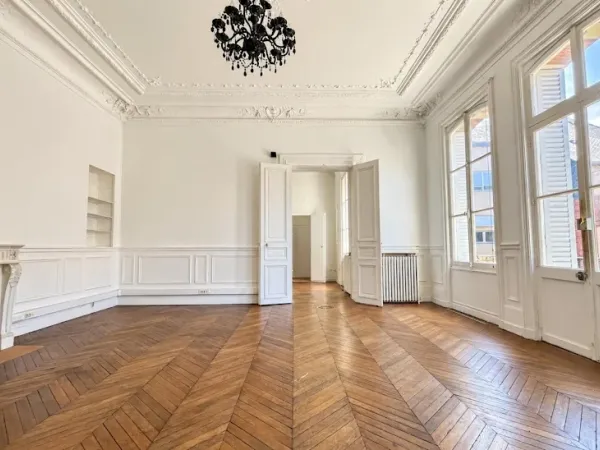 Local 280 m²