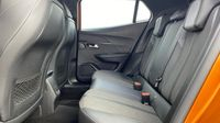 Peugeot 2008 1.2 PureTech 130ch S&S GT — photo 10