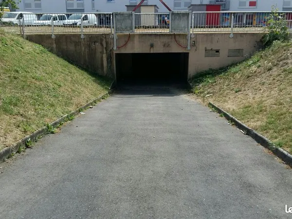 Parking Bar Le Duc