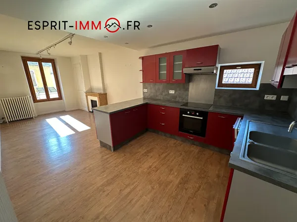 Grand appartement T4 de 149 m2 habitables