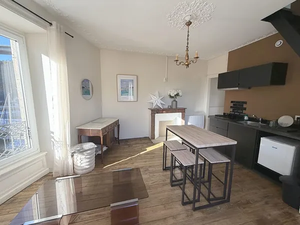 T2 duplex rénové, vue sur port du légué