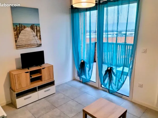Studio 1 pièce 22 m²