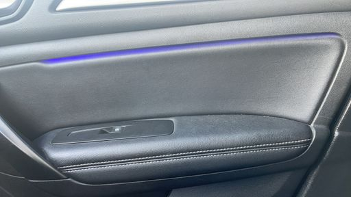 Renault Megane Estate 1.5 dCi 110 - Intens – 2018 – 111679 km – Diesel – Boîte Manuelle — photo 2