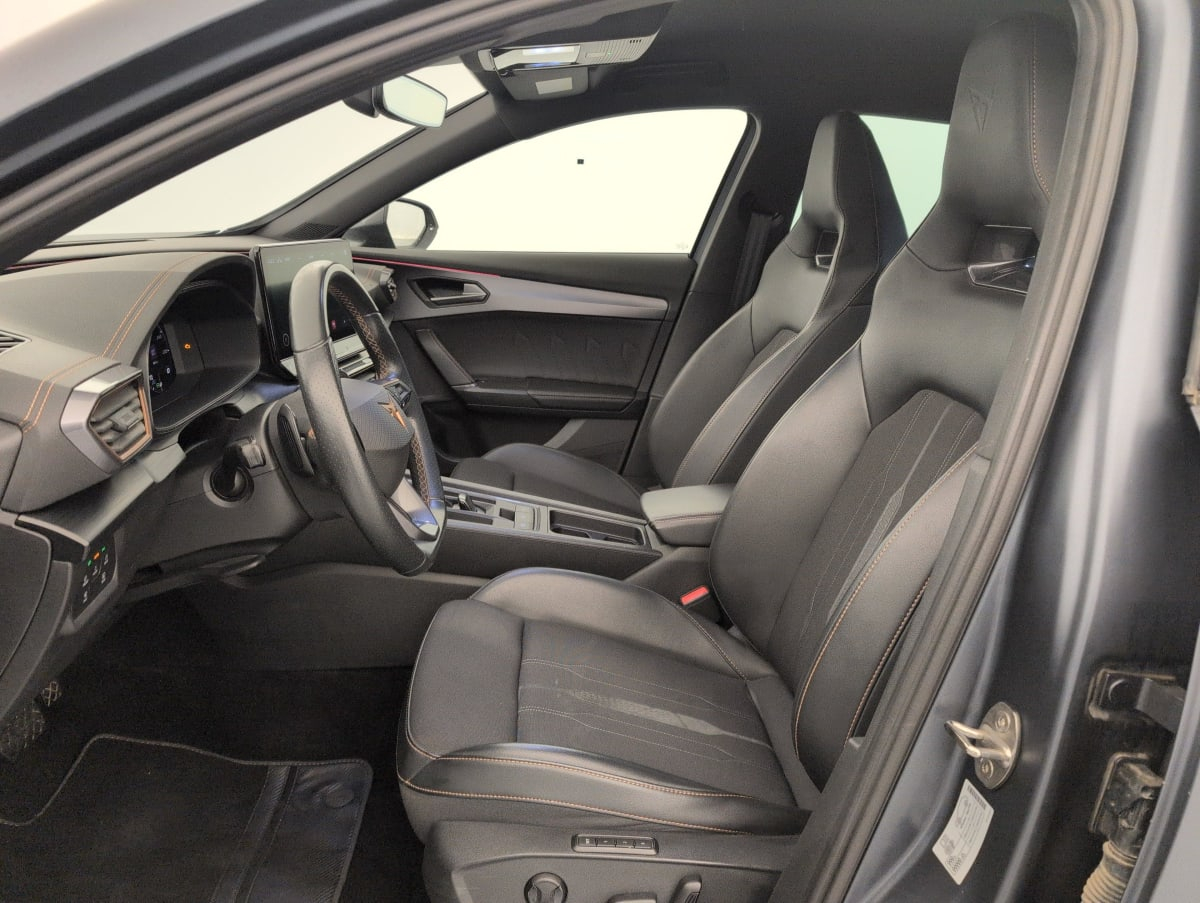 Cupra Formentor — photo 16