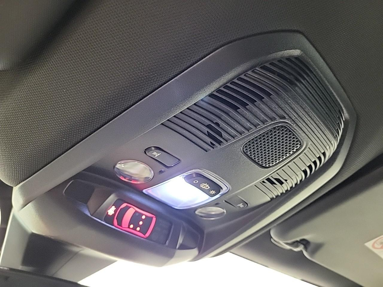 Peugeot 3008 puretech 130ch s&s bvm6 active pack — photo 24
