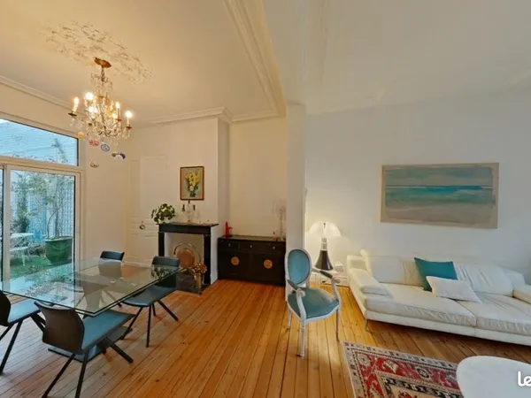 Maison 6 pièces 190 m²