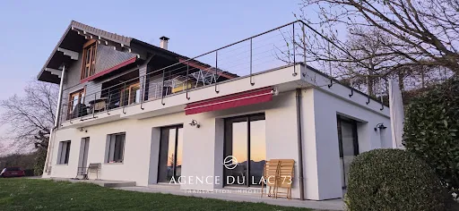 Villa 10 pièces 178 m²
