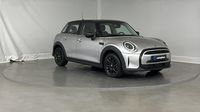 Mini Mini Cooper 136ch Edition Premium BVA7 — photo 3