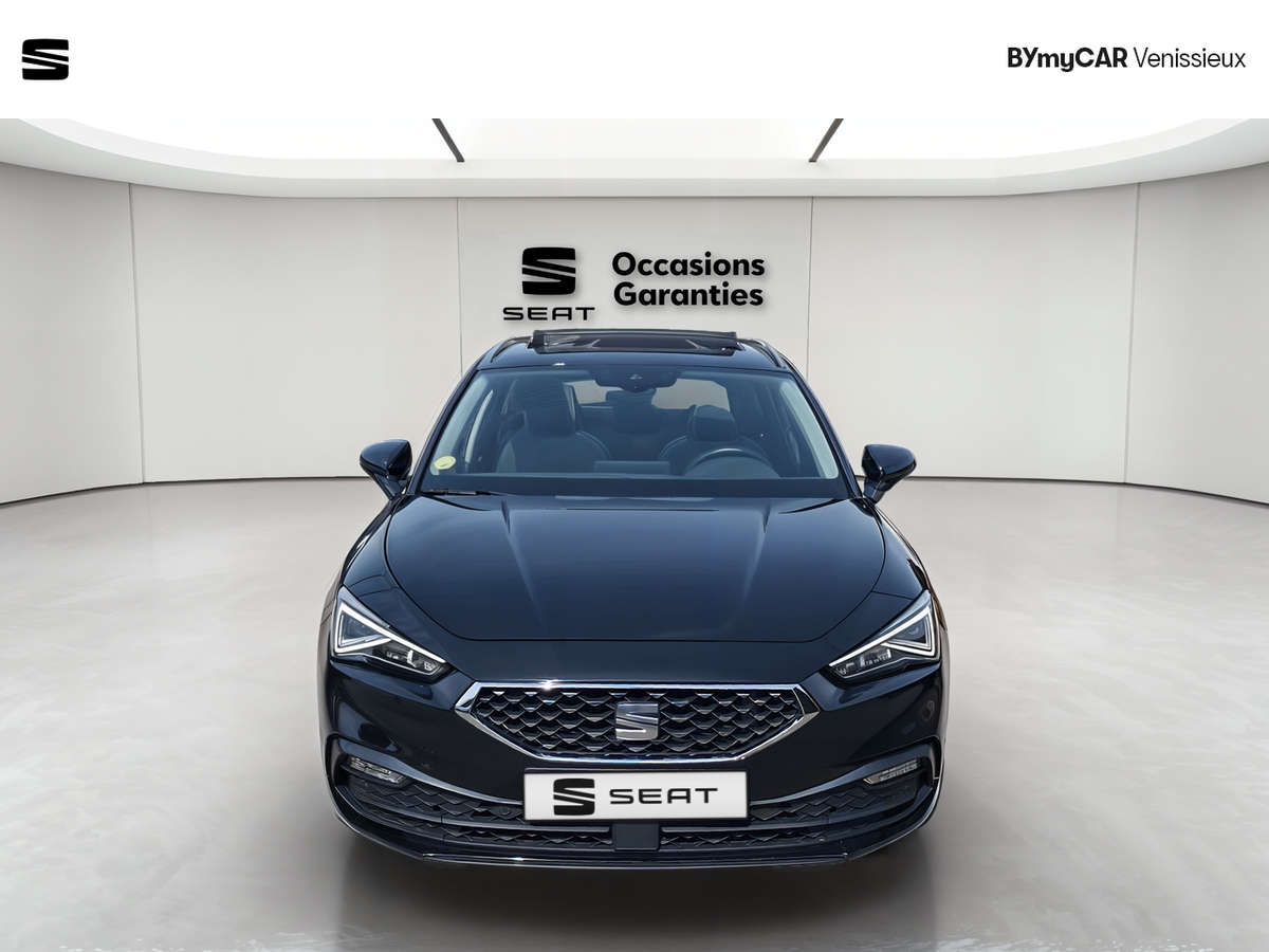 Seat Leon Sportstourer 2.0 TDI 150 DSG7 — photo 8