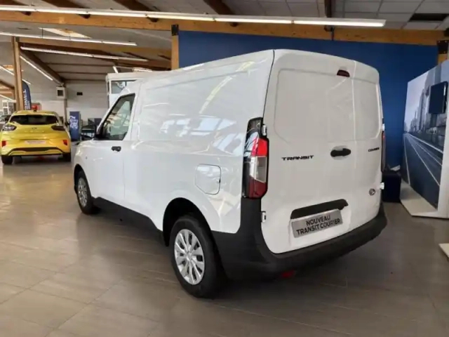 Ford Transit Courier 1.0 ecoboost 100ch trend — photo 7