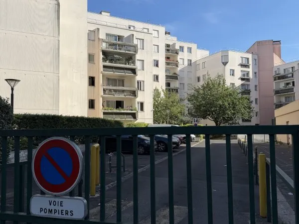 Loue parking