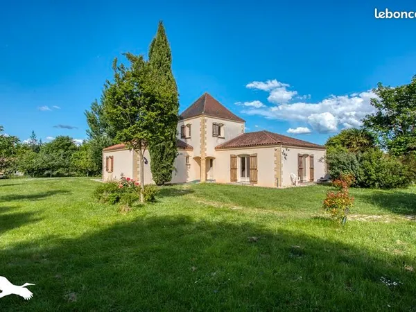 Maison 5 pièces 152 m²