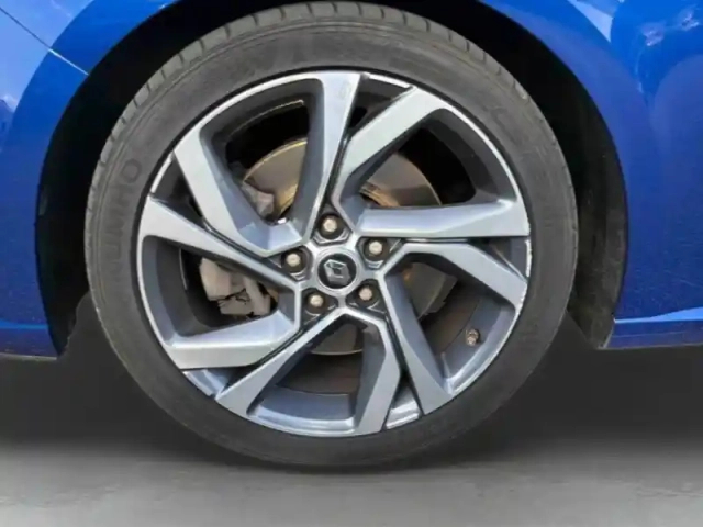 Renault Megane 1.6 tce 205ch energy gt edc — photo 11