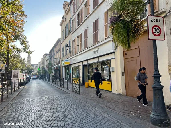 Boutique 120 m² ARGENTEUIL