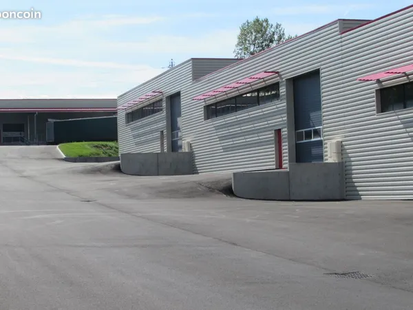 Hangar 1360m2
