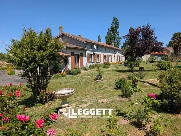 Maison de plain-pied 5 pièces 151 m²