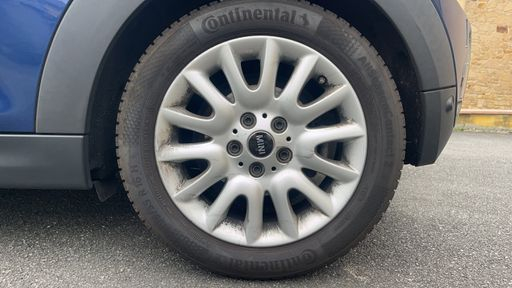 Mini One 1.2 102 - Hatch – 2016 – 126356 km – Essence – Boîte Manuelle — photo 10
