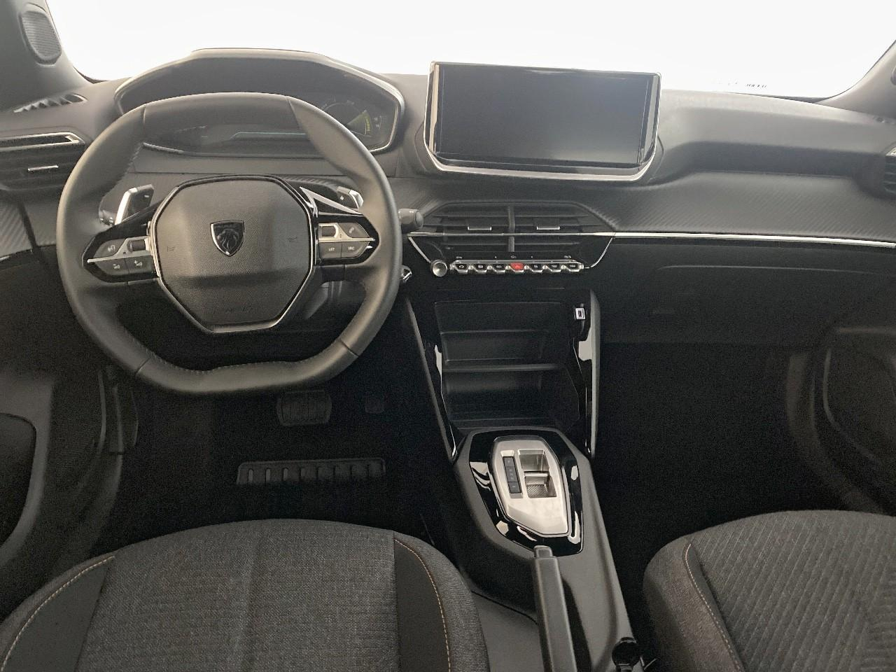 Peugeot 2008 hybrid 145 ch e-dcs6 style — photo 8