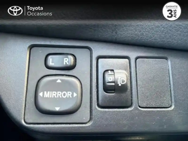 Toyota Yaris 70 vvt-i design 5p rc18 — photo 10