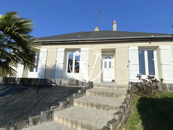 13km à l'ouest de Vendôme, pavillon