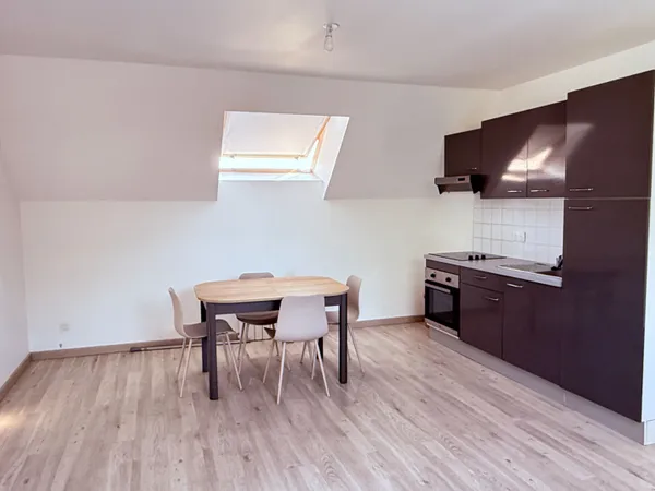 NEUILLY EN THELLE PROCHE, NOVILLERS LES CAILLOUX Appartement 2 pièces à louer