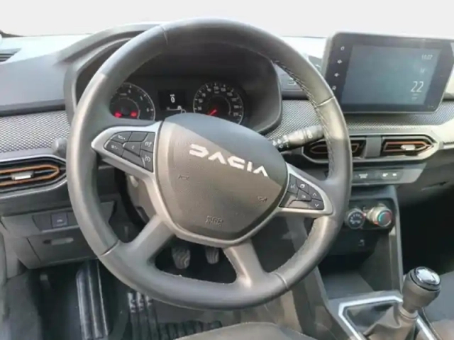 Dacia Sandero 1.0 eco-g 100ch expression — photo 15