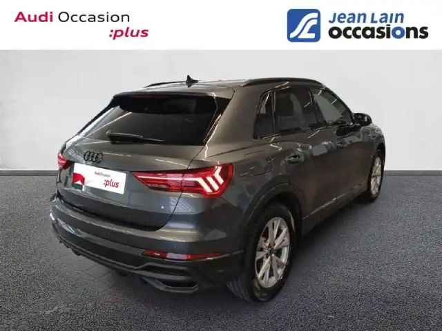 Audi Q3 35 tfsi 150 ch s tronic 7 — photo 25