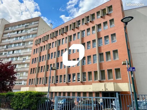 Bureau 256 m²