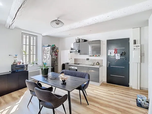 Appartement Carpentras 3 pièce(s) 65.74 m2