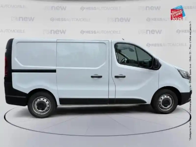 Renault Trafic fg l1h1 3t 2.0 blue dci 130ch confort e6e — photo 2