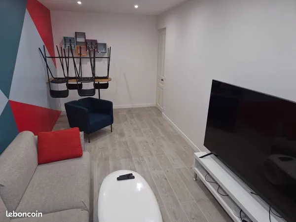 Grand Appartement 6 Chambres avec Terrasse Privée de 80m2