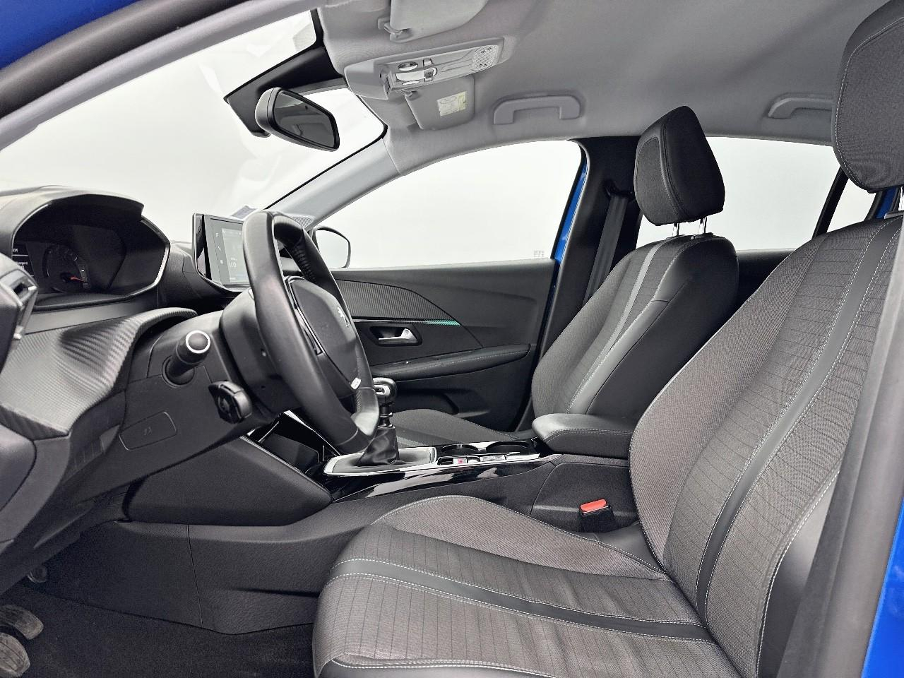 Peugeot 208 puretech 100 s&s bvm6 allure — photo 10