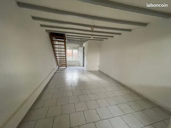Wattrelos Laboureur maison 1930 en impasse avec jardin de ville