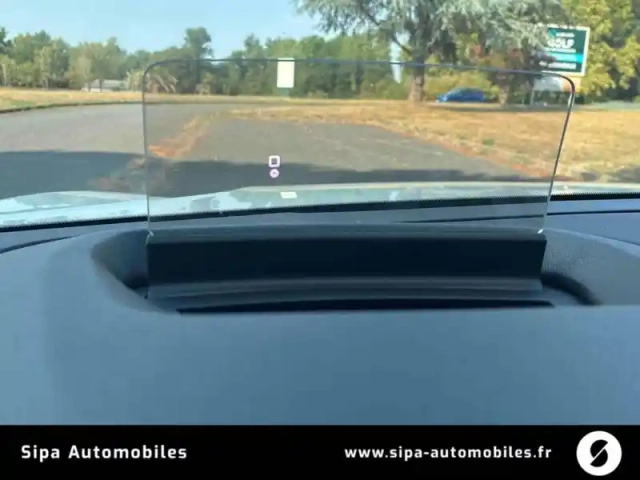 Citroën C4 e- 136 ch automatique — photo 6