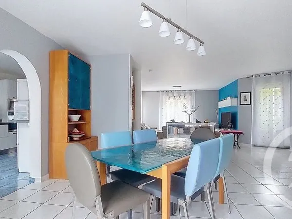 Maison 6 pièces 162 m²