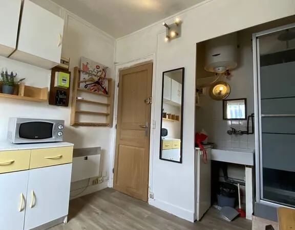 Studette 1 pièce 12 m²