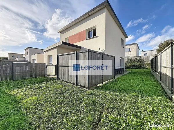 Maison 5 pièces 96 m²