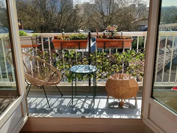 Appartement T3-88 m2- Créteil centre (Eglise/Village)