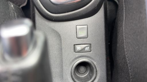 Renault Captur 1.3 TCe 150 EDC - Intens – 2019 – 97694 km – Essence – Boîte Automatique — photo 9