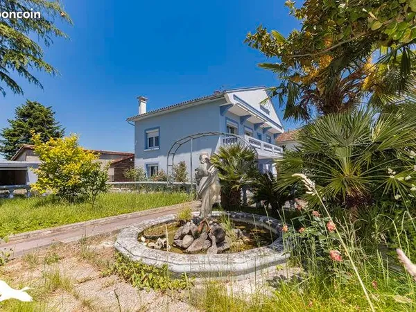 Maison 7 pièces 170 m²