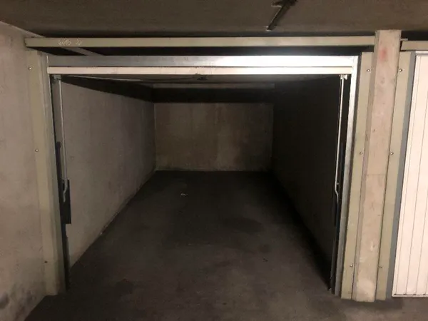 Parking/Box