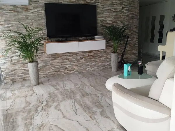 Appartement 5 pièces 96 m²