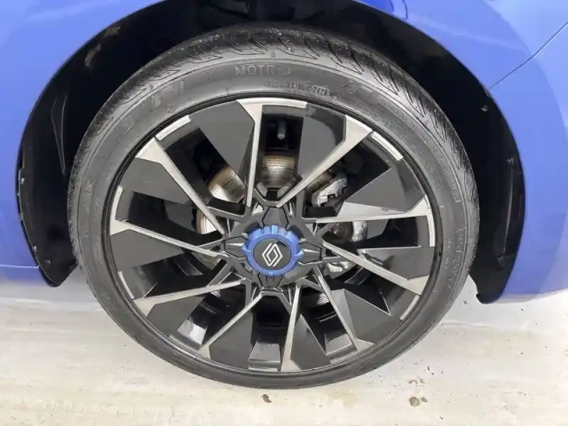 Renault Clio tce 90 ch gsr2 — photo 30