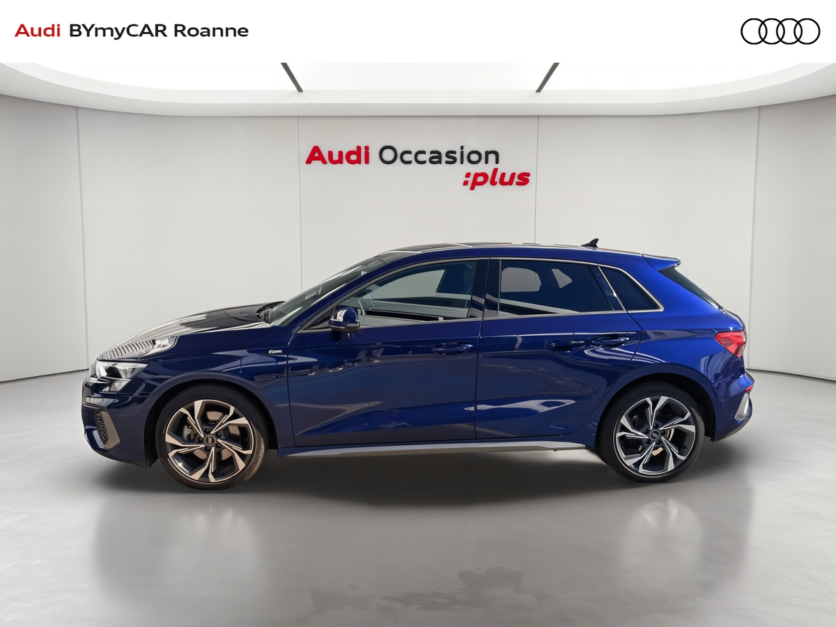 Audi A3 Sportback 40 TFSIe 204 S tronic 6 — photo 2