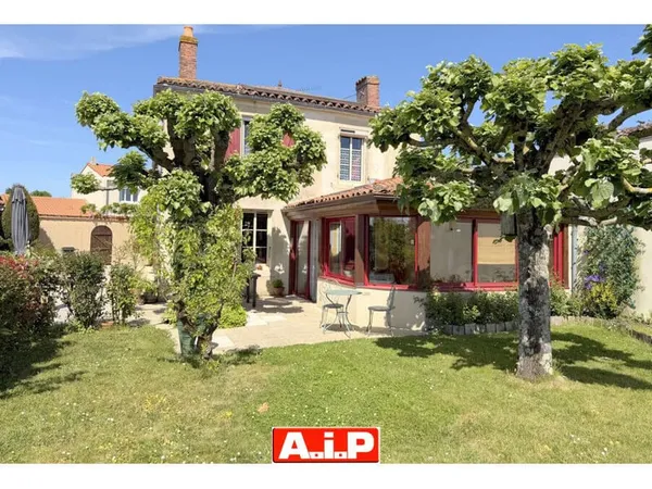Maison 6 pièces 147 m²