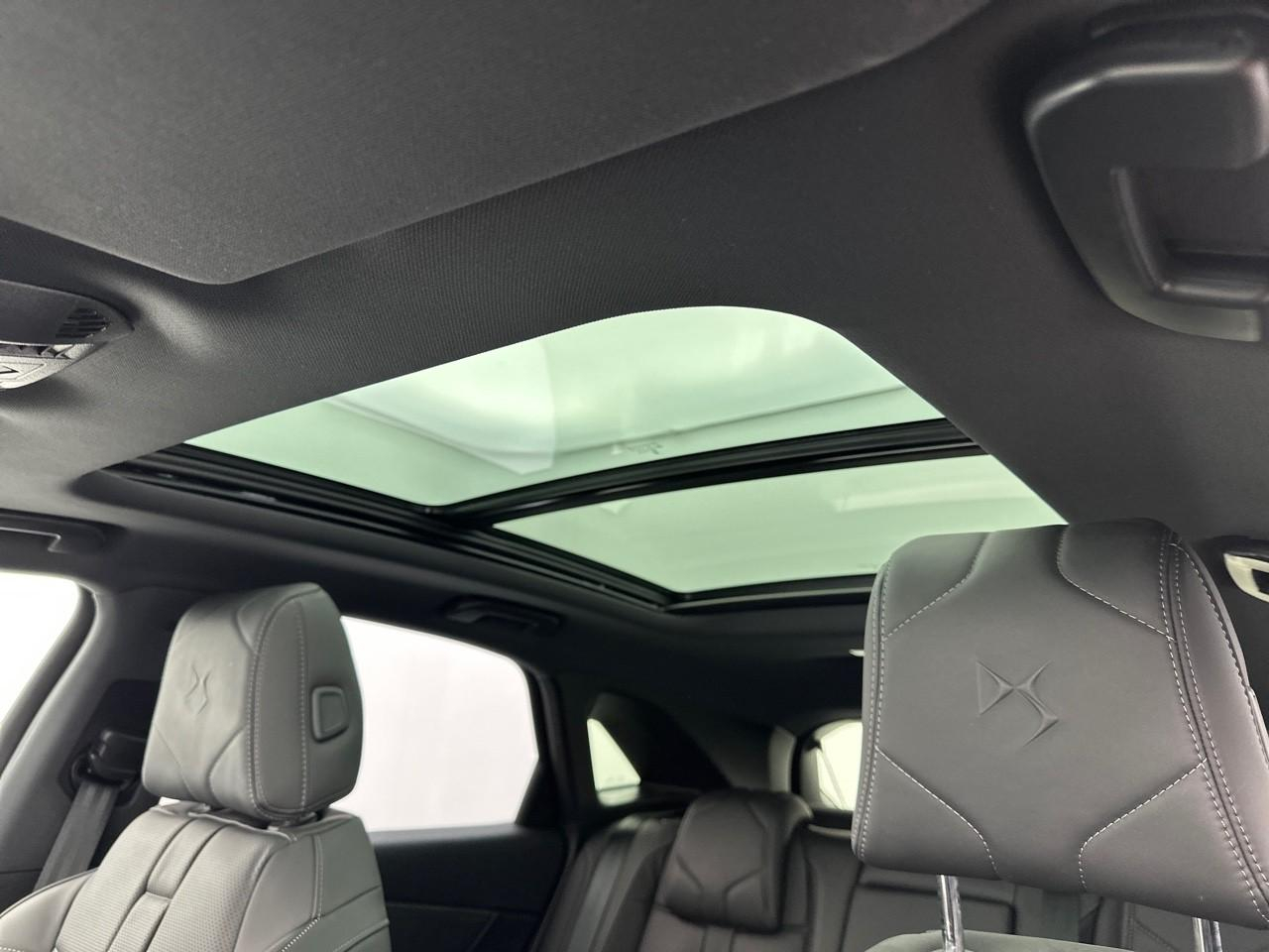 Ds Ds 7 crossback hybride rechargeable e-tense 360 eat8 4x4 performa — photo 37